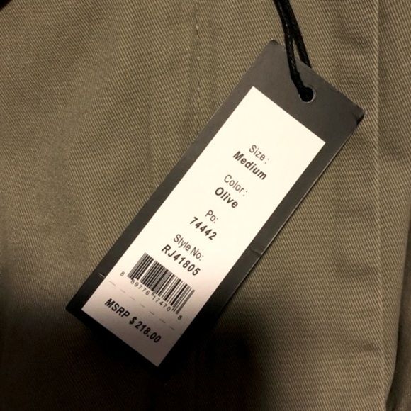 Romeo & Juliet Couture Vented Jacket - Picture 16 of 16